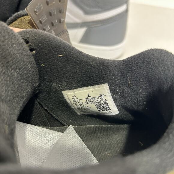 Nike Air Jordan 4 Retro SE Craft “Olive” main image 13